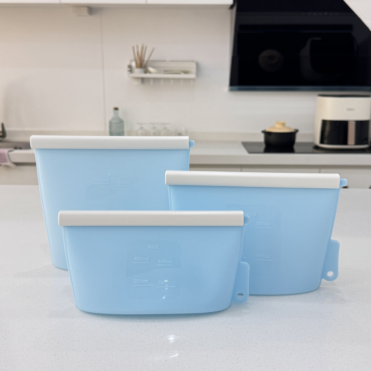 Food-grade vertical silicone fresh-keeping bag